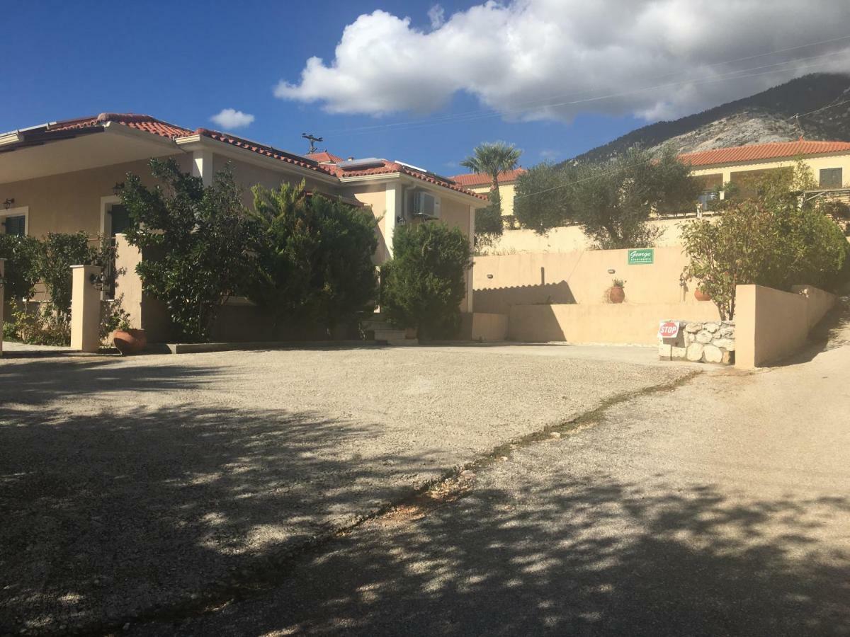 George Apartments Lourdata  Luaran gambar